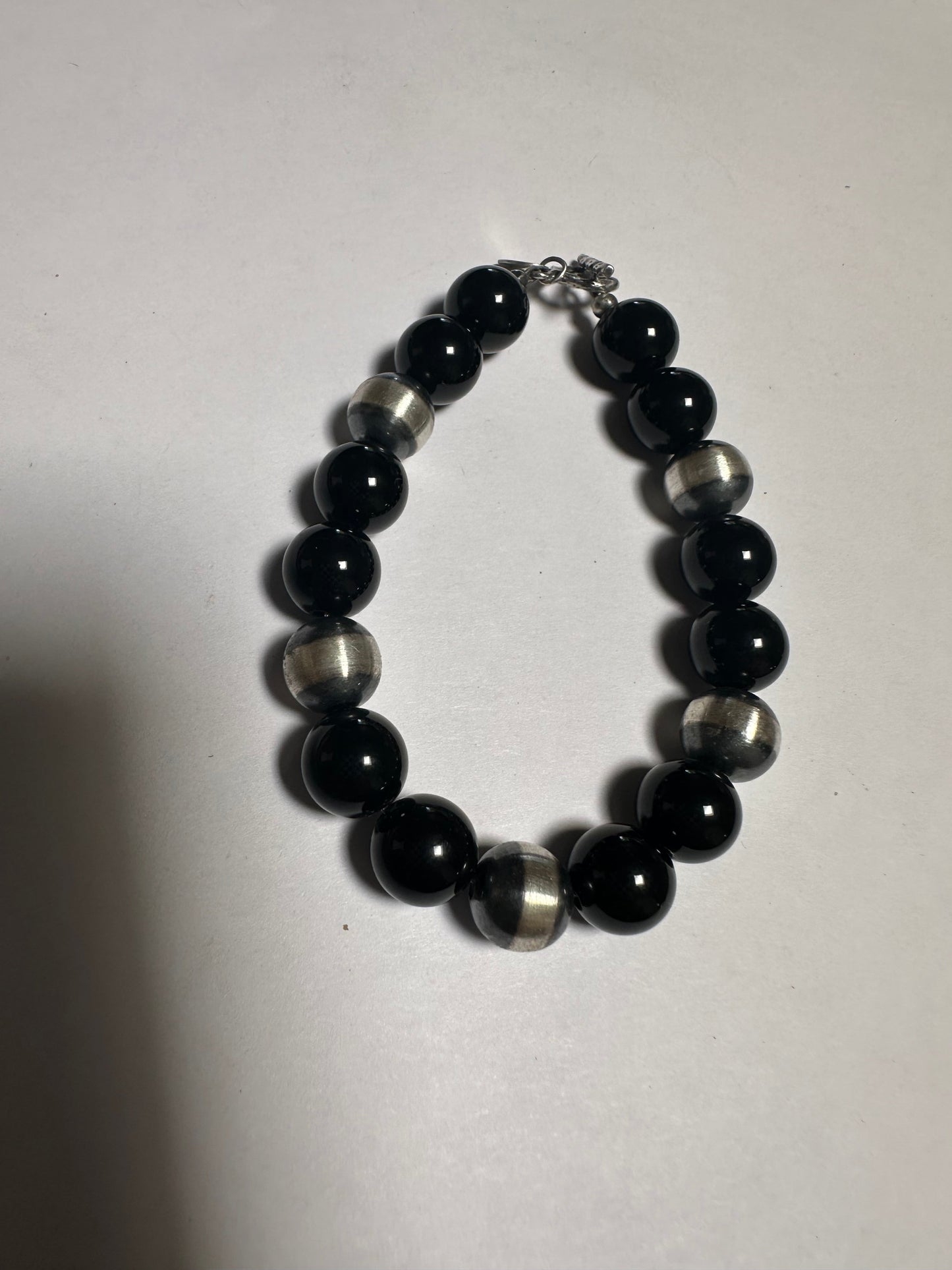 Navajo 6mm Sterling Silver Pearl & Black Onyx Beaded Bracelet