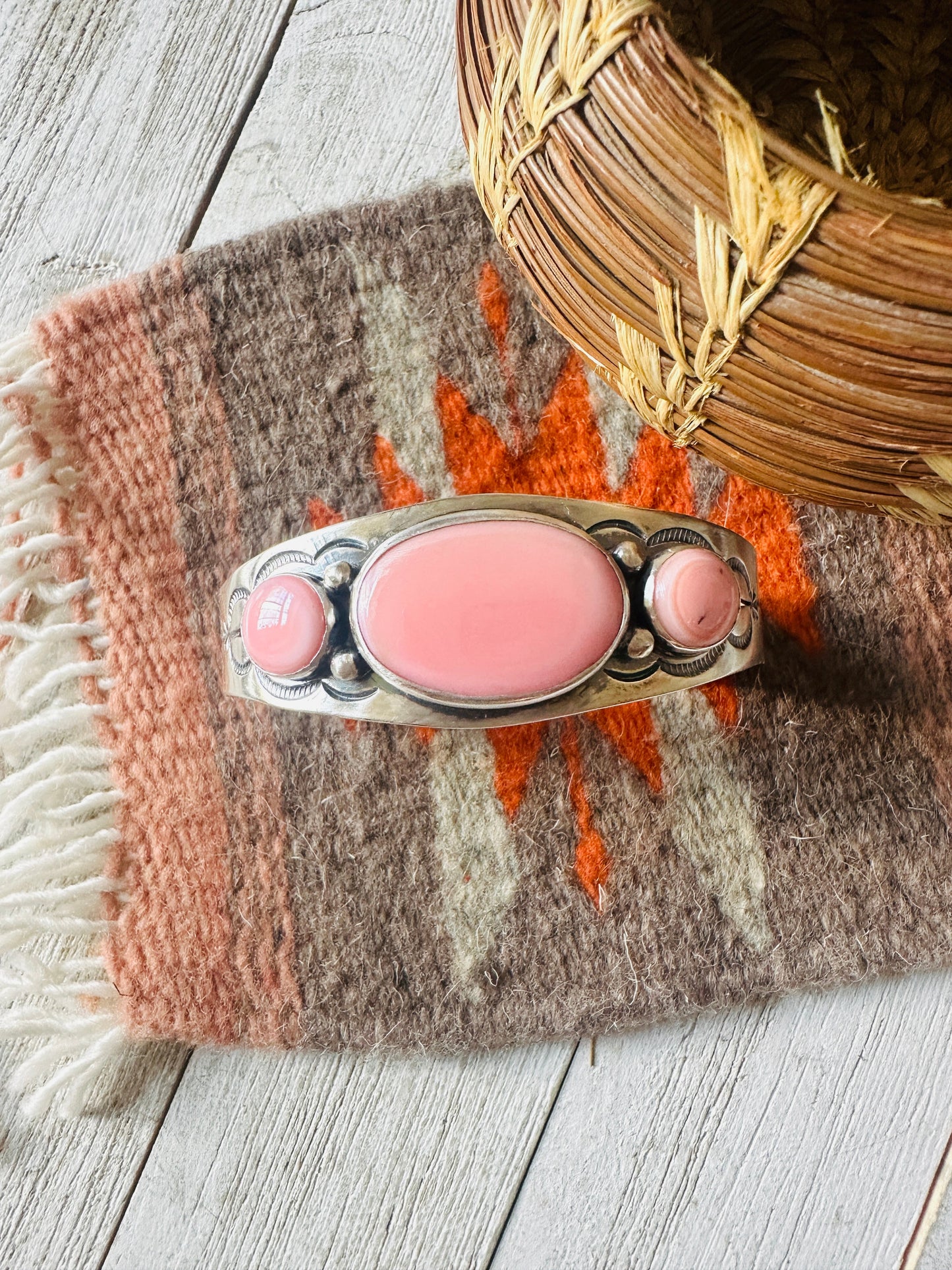 Navajo Queen Pink Conch Shell & Sterling Silver 3-Stone Cuff Bracelet